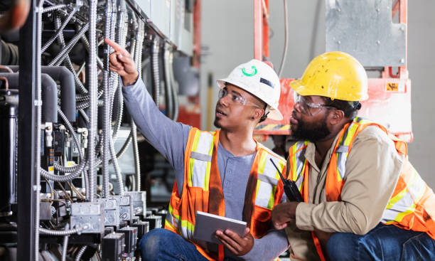 Best Commercial Electrician Services  in Oakbrook Terrace, IL