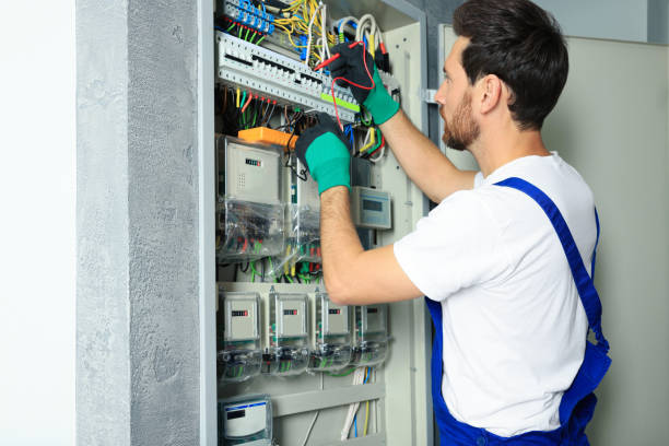 Professional Electrician in Oakbrook Terrace, IL