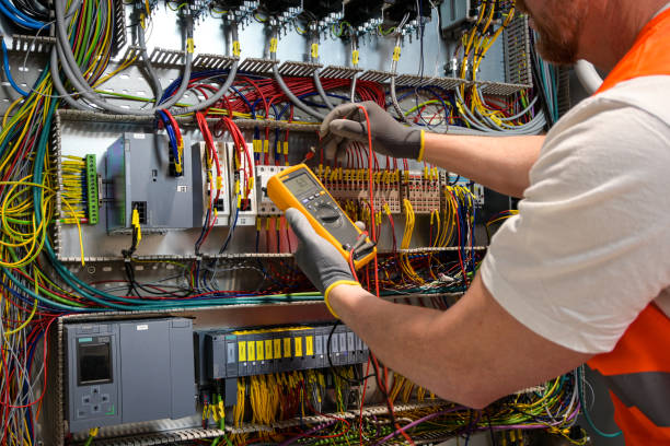 Best Affordable Emergency Electrician  in Oakbrook Terrace, IL